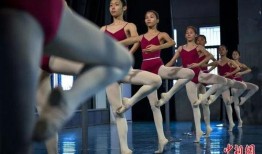 男生爆料芭蕾舞校长视频,芭蕾舞校长视频引发热议，男生爆料背后真相